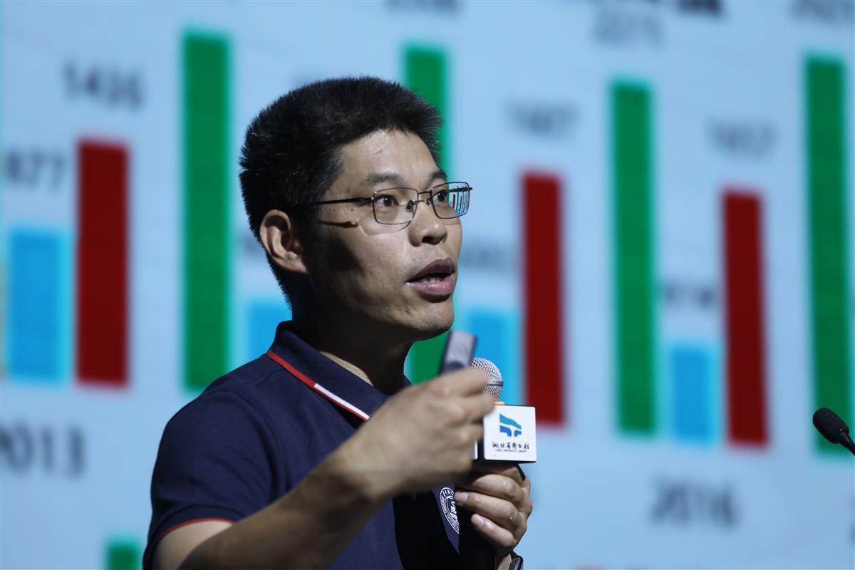 雷火电竞平台 雷火电竞官网集成电路专家谈“芯”：“我们需要有忧患意识但也不必过分悲观”(图5)